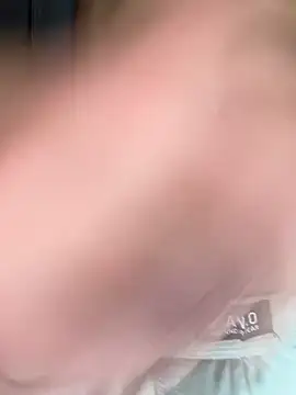 Hamza-Maroki live sex cam