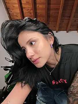 Ale_Lewis live sex cam