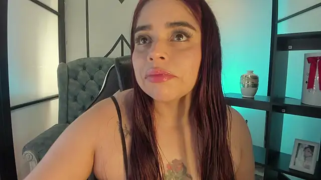 sunnypaytton live sex cam