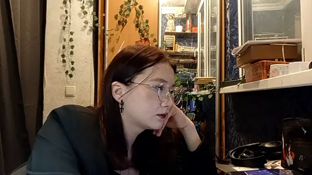 PhoebePalmer's cam snapshot