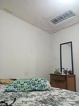 Sexigirl2000's cam snapshot