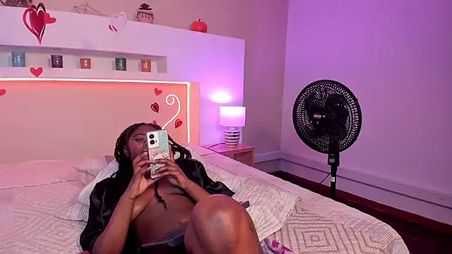 naomi_campell's cam snapshot