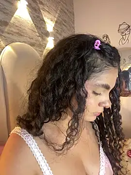 Yassy_vazquez's cam snapshot