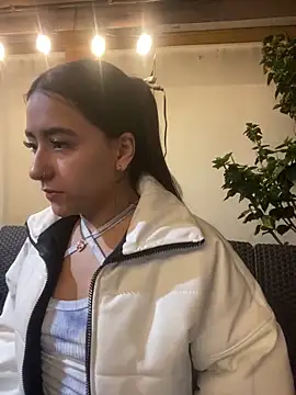 AuroraJohns_Pink's cam snapshot