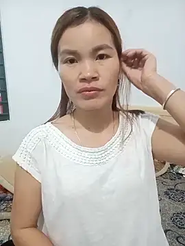 nangmo's cam snapshot