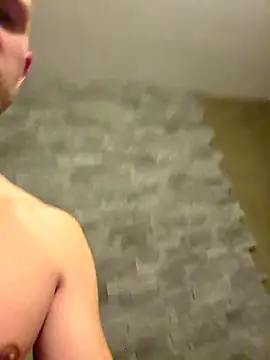 Monsieur-X-27's cam snapshot