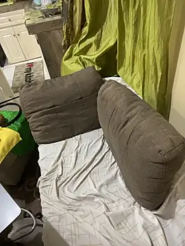 AriamHotTits's cam snapshot