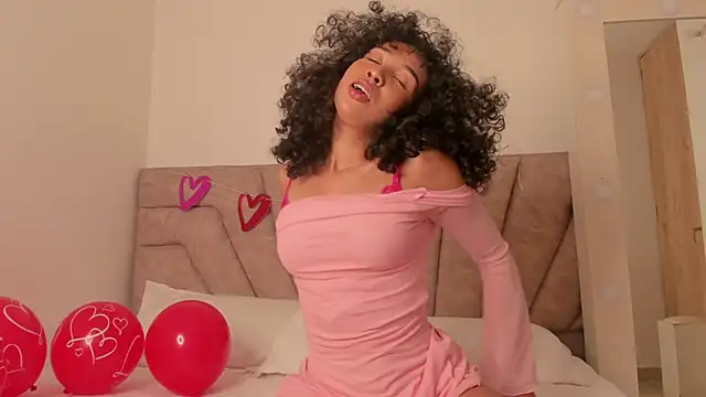 leahaltomm live sex cam