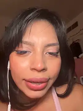 witchyelaine's cam snapshot