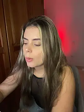 Miss_valeriaa's cam snapshot