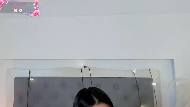 lea_walkerr's cam snapshot