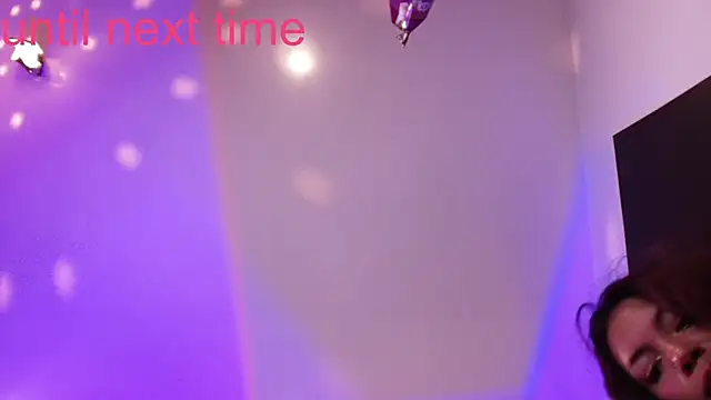 goddess_julieta's cam snapshot