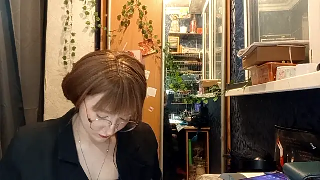 PhoebePalmer's cam snapshot