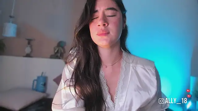 Ally_addams's cam snapshot