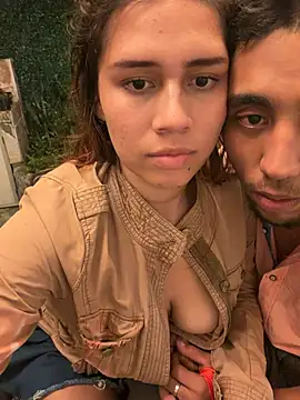 Annyeli live sex cam