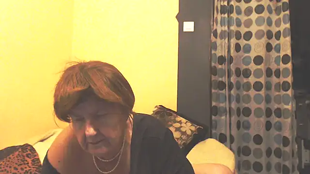 MioritaHard live sex cam