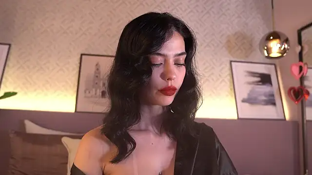 ElleDiane live sex cam