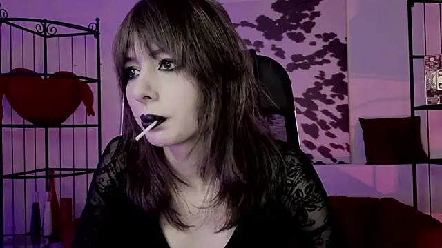 CrystallBloom live sex cam