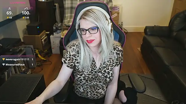 KelseyCobalt live sex cam