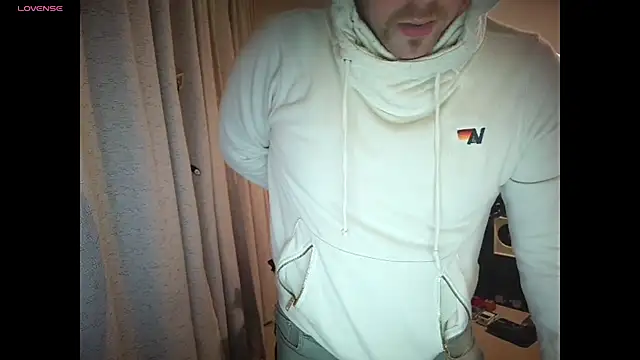 God_Of_ThundeRR live sex cam