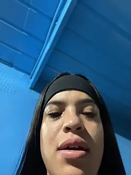 JuanitaMore01 live sex cam