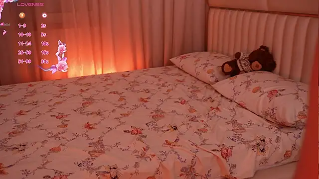 LiaGotti live sex cam