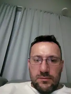 defaktor's cam snapshot