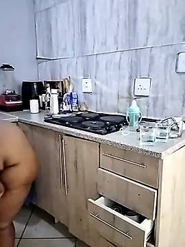 Achalugo18xxx's cam snapshot