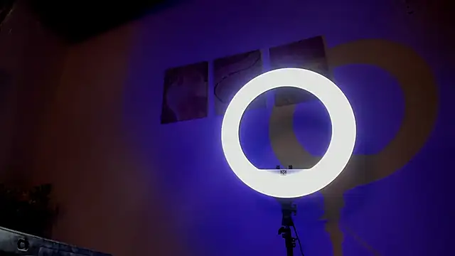 VICTORIA_RASH's cam snapshot