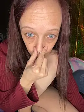 MarryQuinnLive's cam snapshot