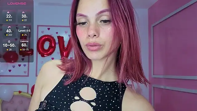 emma_wockll_t's cam snapshot