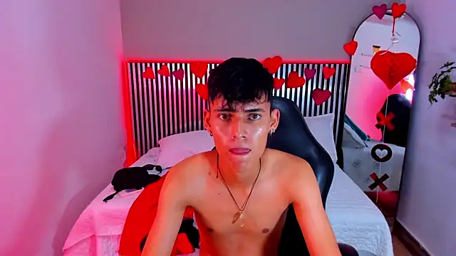 Astaroth_Grigori live sex cam