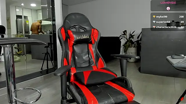 TROYWESLY-'s cam snapshot