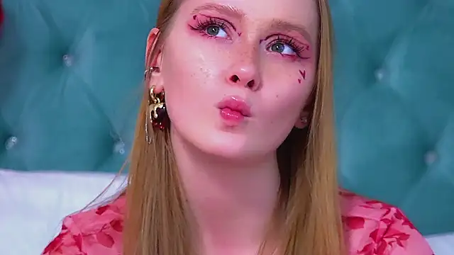 AgataFoxley's cam snapshot