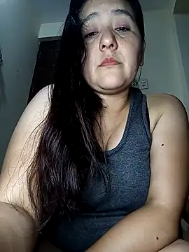 Gatubela212's cam snapshot