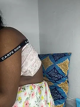 Royal-girl78's cam snapshot