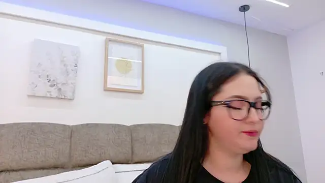 Emily_Baby20's cam snapshot