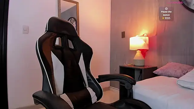 iraide_villan live sex cam