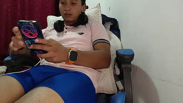 Michael_hot_1's cam snapshot