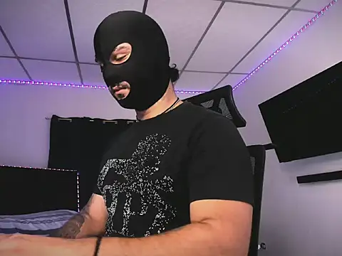 Sebas-hott's cam snapshot