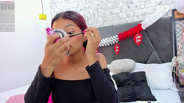 Maray_Lous's cam snapshot