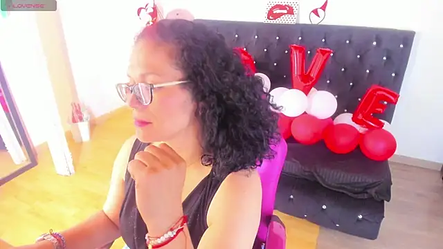 Aliciia_cute1's cam snapshot