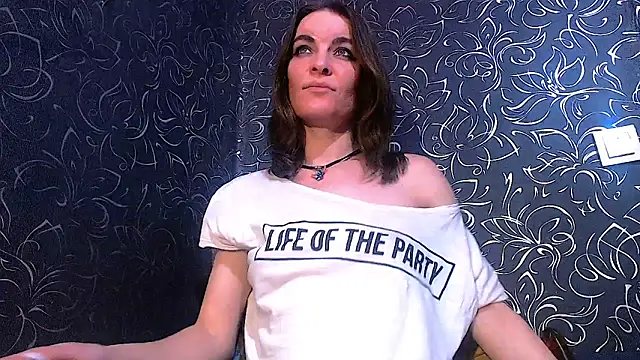 Strawberry_Milfa's cam snapshot