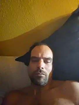 mykmak's cam snapshot