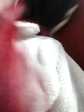 im_scarlett18x's cam snapshot