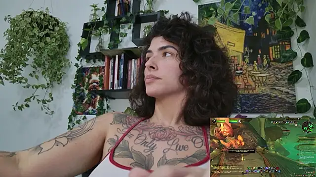 TaliMajesty's cam snapshot