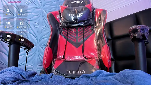 Milk_max_18 live sex cam