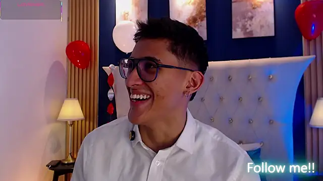 SalvadorFit live sex cam