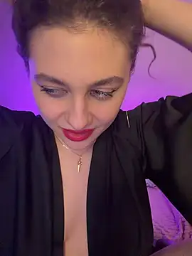 Your_insomniya live sex cam