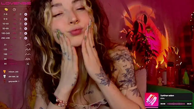 IttyKitty live sex cam